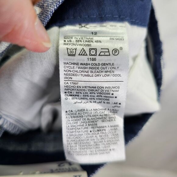 Old Navy Blue Floral Linen Blend Everday Shorts Size 12 - Picture 7 of 8